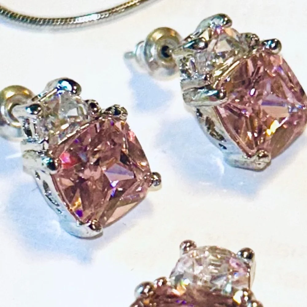 Costume Jewelry Set Silver Tone and Pink Stones - Picture 8 of 10